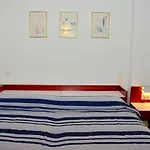 Daire Beachfront Two-room Apartment-beahost *