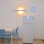 Beachfront Two-room Apartment-beahost Daire Bibione