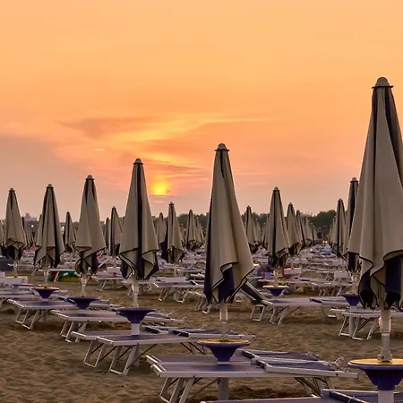 Beachfront Two-room Apartment-beahost Appartement Bibione