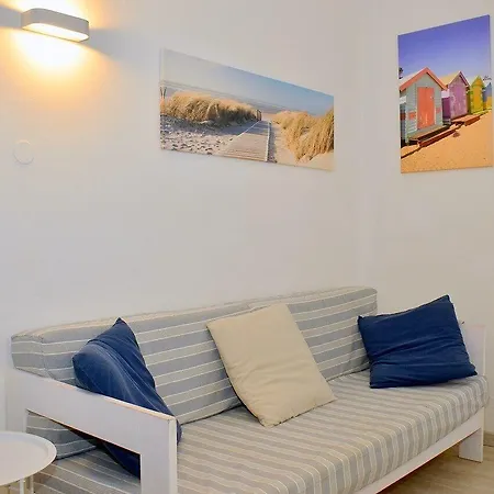 Beachfront Two-room Flat With Side Sea View * بيبيوني