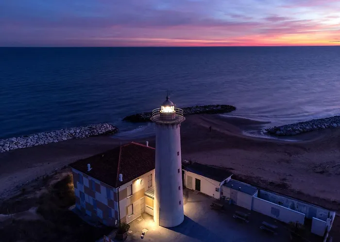 Beachfront Two-room Apartment-beahost Daire