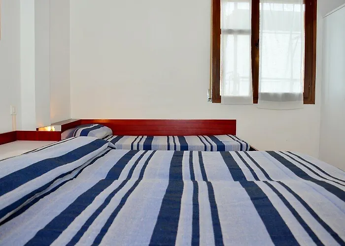 Beachfront Two-room Apartment-beahost