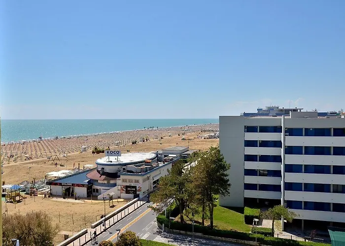 Daire Beachfront Two-room Apartment-beahost *